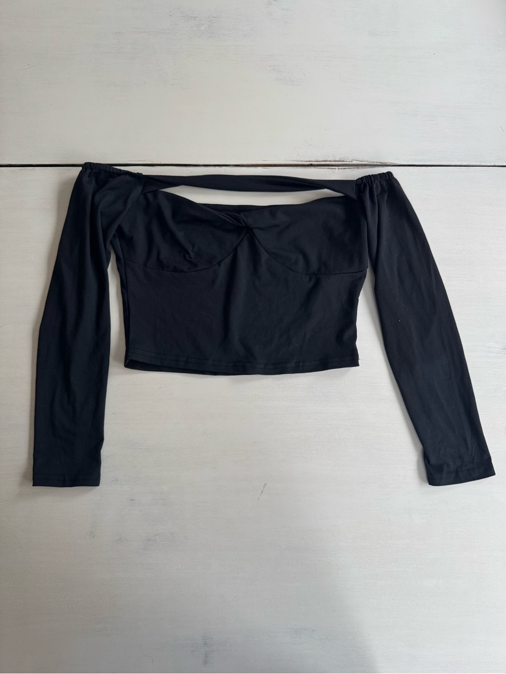 Off-Shoulder Long Sleeve Crop Top